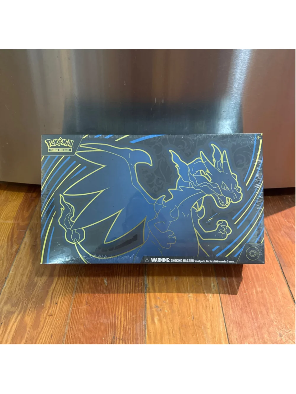 Pokémon Mega Charizard X ex Ultra-Premium Collection Trading Card Set